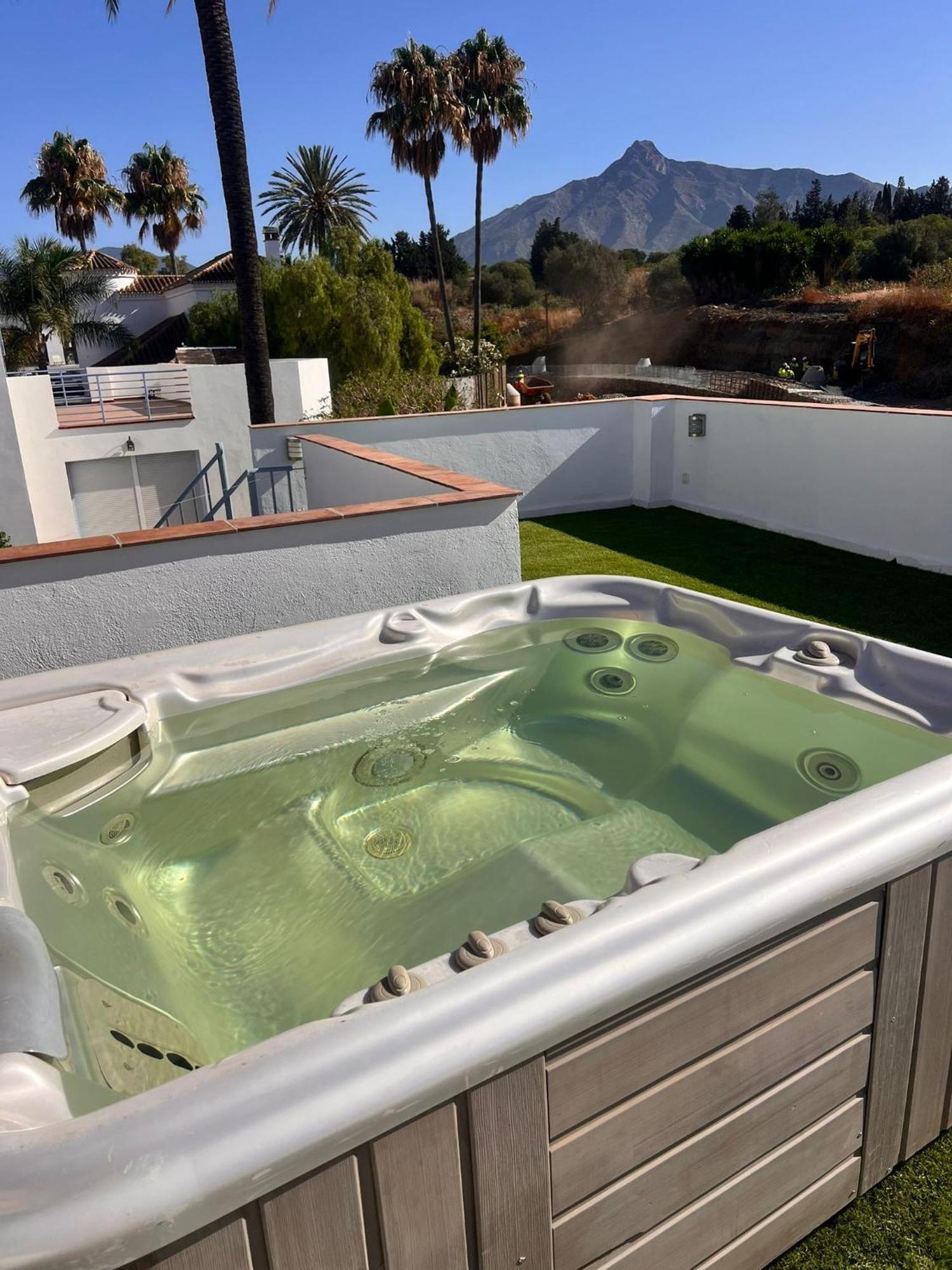 Puerto Banus Jacuzzi Close To Breath And Marbella Arena 마르베야 외부 사진