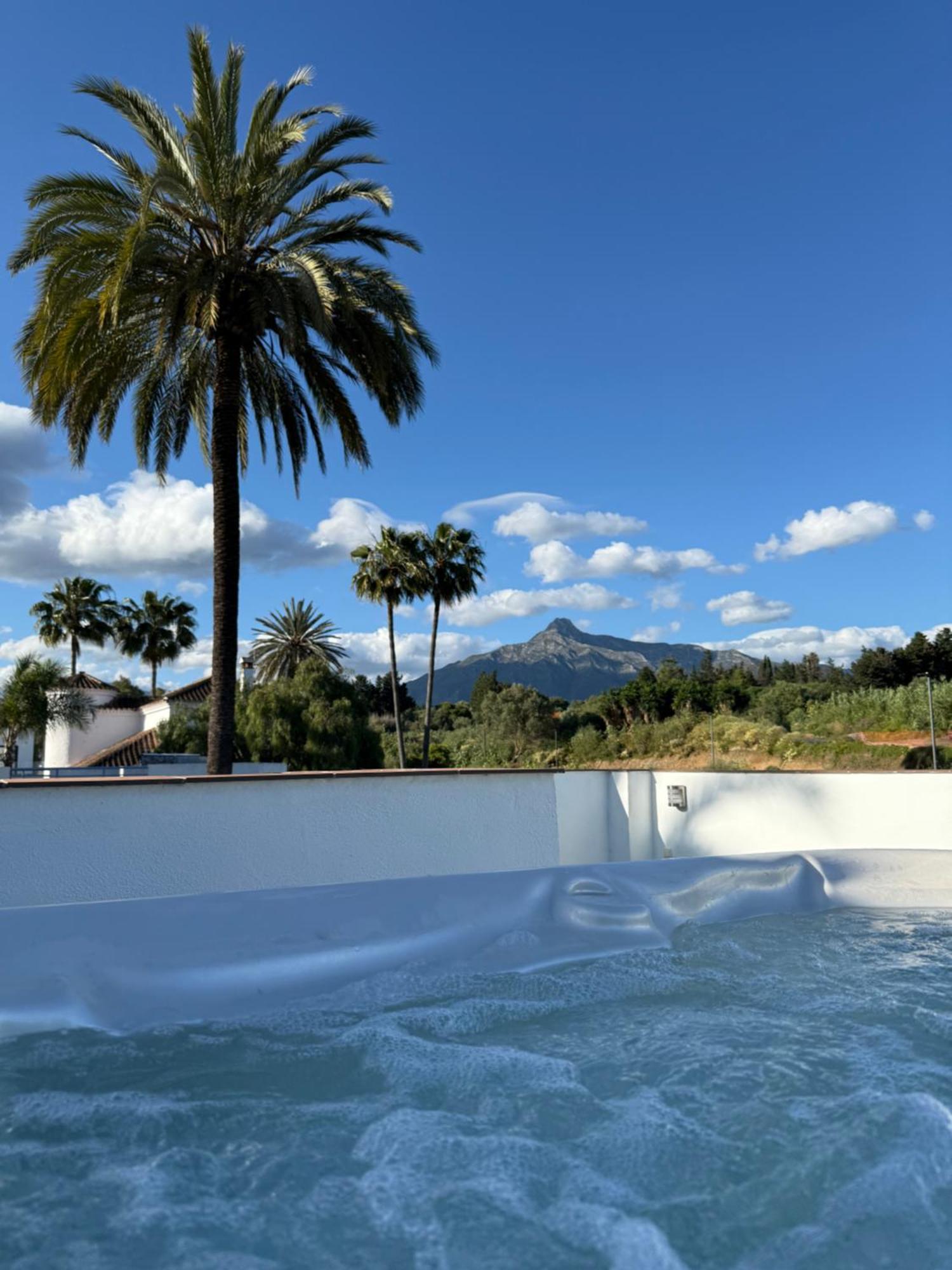 Puerto Banus Jacuzzi Close To Breath And Marbella Arena 마르베야 외부 사진